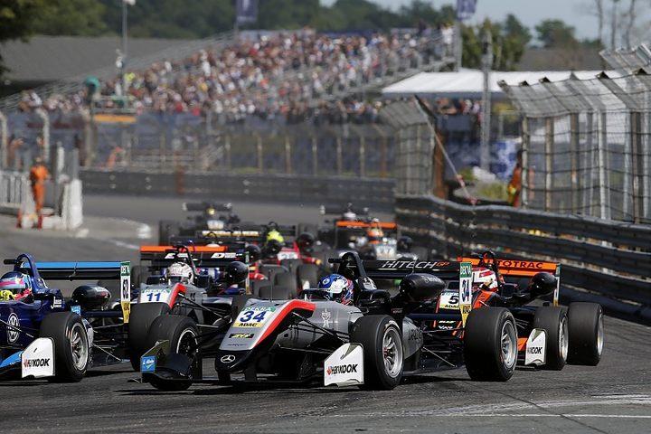 Формула 3 может стать моносерией, вытеснив GP3