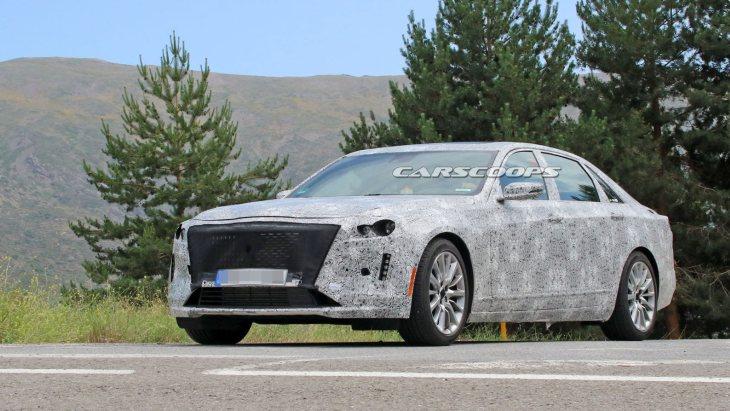 Обновлённый Cadillac CT6 замечен на дорогах Европы