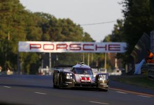 24 часа Ле-Мана, 17-й час: У Porsche нет конкурентов