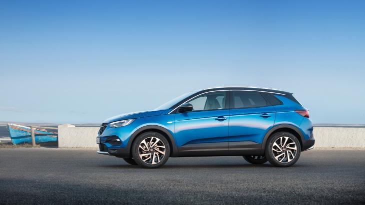 Флагманский кроссовер Opel Grandland X стал доступен для предзаказа