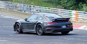 Прототип следующего Porsche 911 Turbo замечен на Нюрбургринге