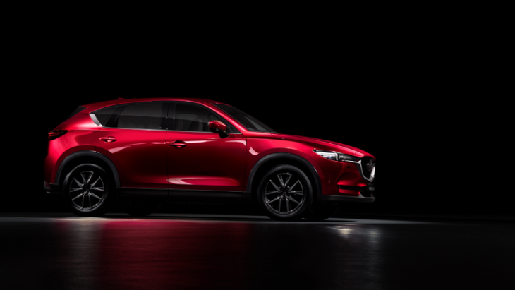 Названы российские цены и комплектации нового Mazda CX-5