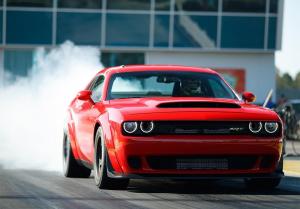 Dodge запретил ездить на «Демоне» в холодную погоду