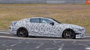Четырёхдверный суперкар Mercedes-AMG GT выехал на Нюрбургринг