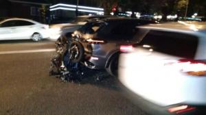 В Алматы столкнулись Porsche Cayenne, Camry, Mitsubishi и Yamaha
