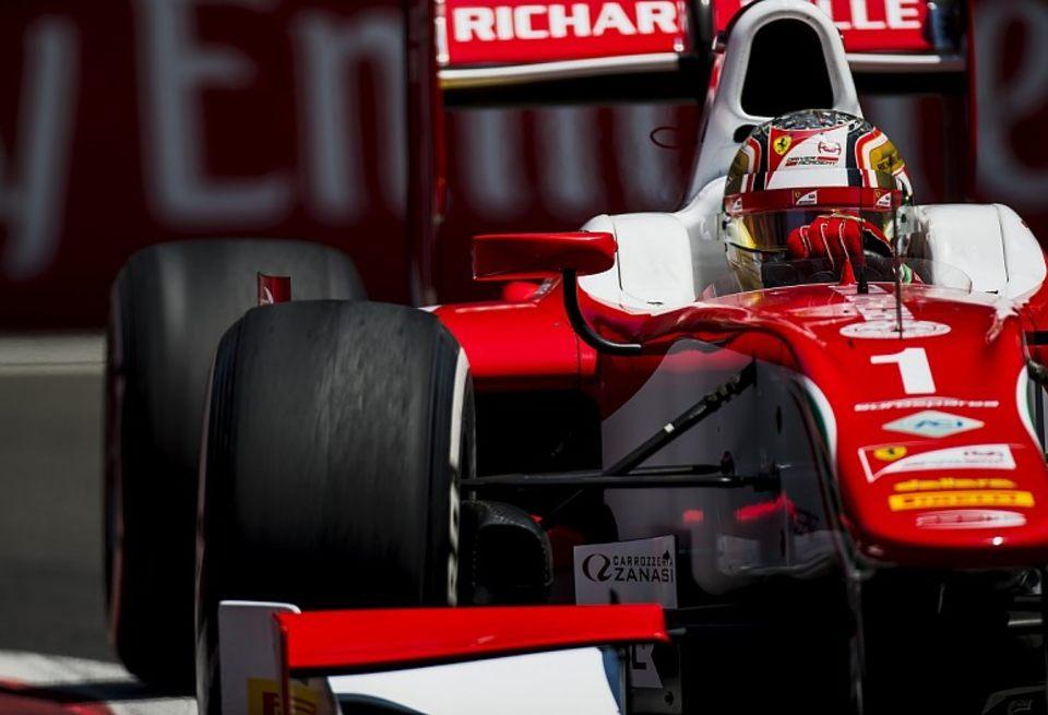 Шарль Леклер выиграл квалификацию Ф2 в Баку, Сергей Сироткин 17-й