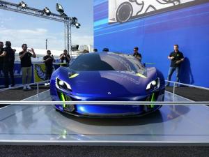 Шинная компания Michelin выпустит гибридный гиперкар Boreas