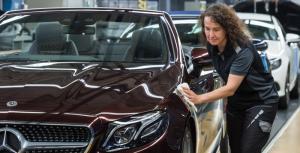 Новый кабриолет Mercedes-Benz E-Class официально встал на конвейер