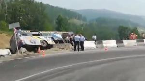 Под Иркутском автобус с детским ансамблем попал в ДТП
