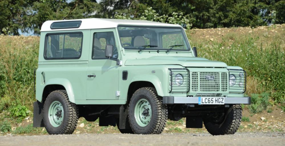 Land Rover Defender Роуэна Аткинсона уйдет с молотка