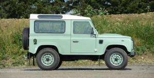 Land Rover Defender Роуэна Аткинсона уйдет с молотка
