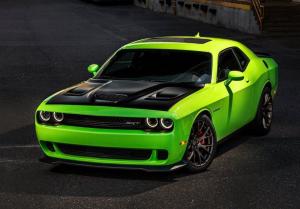 В США тинейджеры украли 200 тысяч долларов, один из них купил маме Hellcat