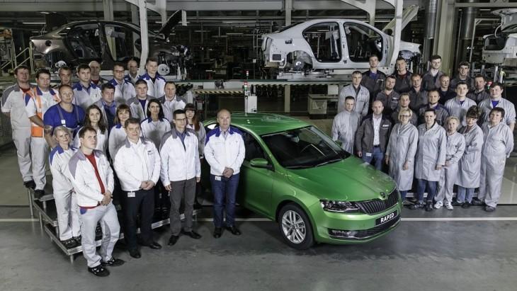 Обновлённый Skoda Rapid начали выпускать в Калуге