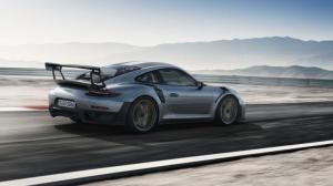 Официальные фото экстремального купе Porsche 911 GT2 RS