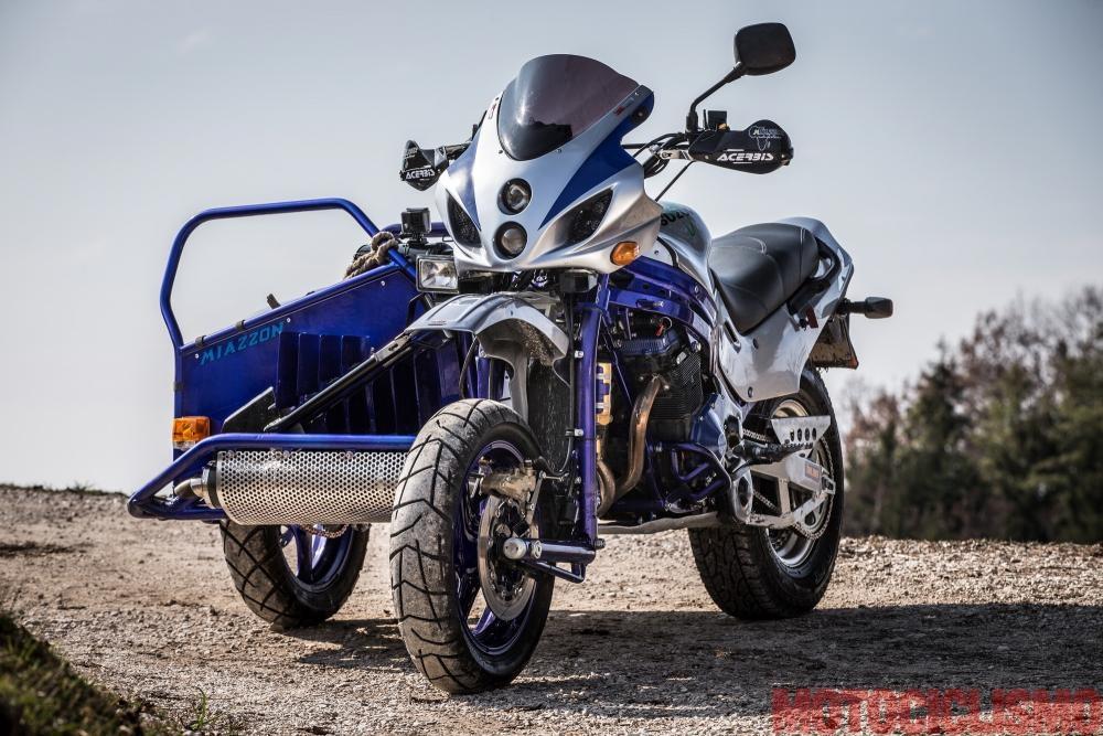 Мотоцикл Suzuki GSX-F1000 с коляской
