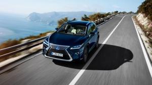 Семиместный Lexus RX дебютирует осенью 2017 года
