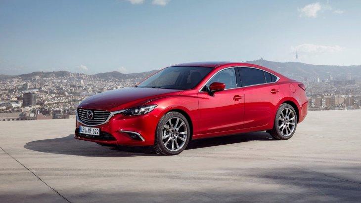 Под отзыв попало свыше 300 тысяч автомобилей Mazda3 и Mazda6