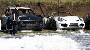 Перед саммитом G20 в Гамбурге сожгли восемь машин Porsche