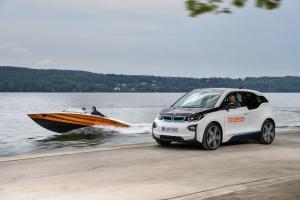 BMW i3 поделится своими аккумуляторами с электрическими катерами