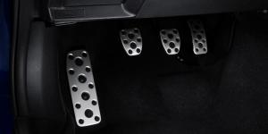 Subaru вернула «заряженный» седан WRX в Россию