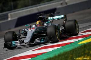 Pirelli: Шины Soft тоже могут использоваться в гонке