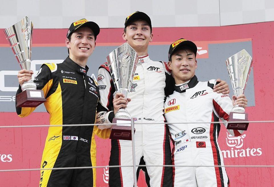 Джордж Рассел выиграл первую гонку GP3 в Австрии
