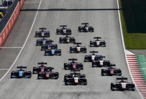 Рауль Хайман выиграл вторую гонку GP3 в Австрии