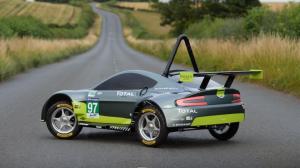 Безмоторный миниспорткар Aston Martin V8 Vantage GTE