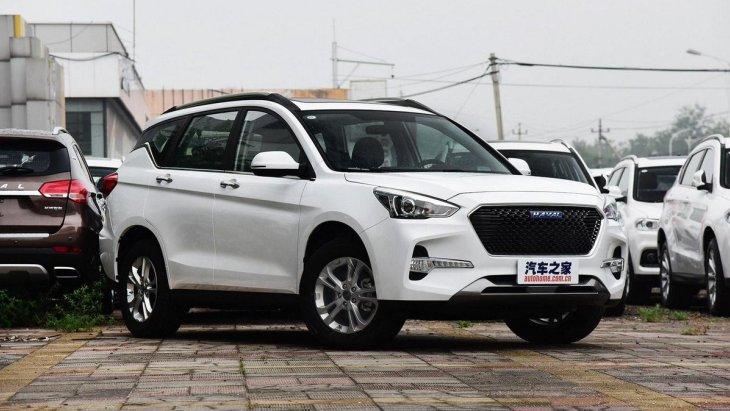 На рынок готовится выйти «новый» кроссовер Haval M6