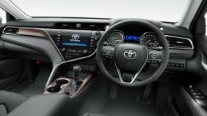 Новый Toyota Camry официально выходит на «домашний» рынок