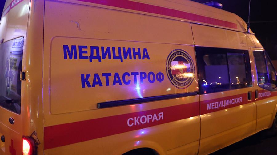 Под Красноярском в ДТП с микроавтобусом и грузовиком пострадали 5 человек