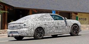 Впервые сфотографирован интерьер нового Peugeot 508