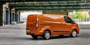 Ford привезет новый фургон Transit Custom в Россию
