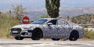 Спортивная версия Audi A7 впервые замечена на тестах
