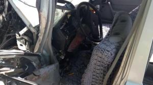 Жесткое лобовое столкновение двух авто произошло близ Алматы, есть пострадавшие