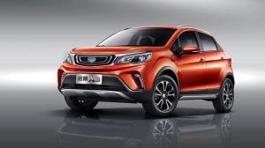 Рассекречен интерьер маленького кросса Geely Vision X3