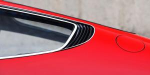 Ferrari Элтона Джона выставили на аукцион