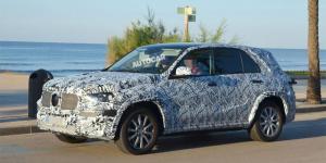 Спортивная версия нового Mercedes-Benz GLE впервые замечена на тестах
