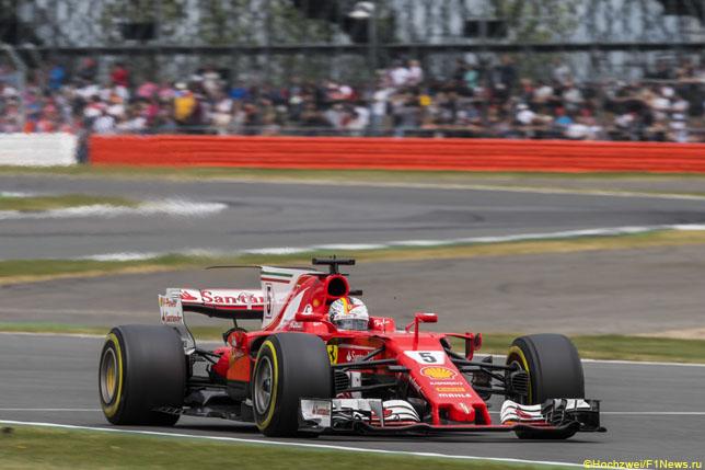 В Pirelli назвали причины проблем с резиной у Ferrari