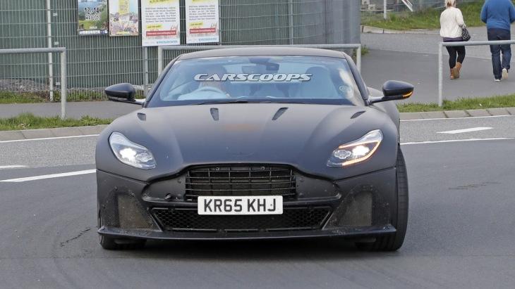 Aston Martin вывел на тесты «заряженное» купе DB11 S