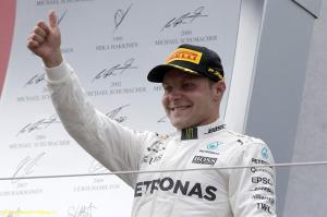 В Финляндии Валттери Боттас ездит на Porsche