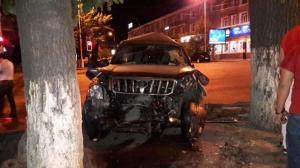 9 человек пострадали в результате ДТП двух машин поздно ночью в Алматы