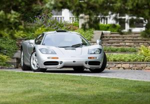 Суперкар McLaren F1 продадут за рекордную сумму