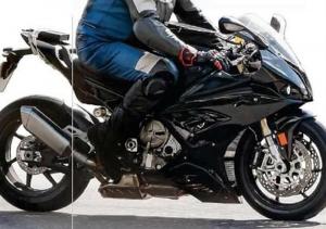 Шпионское фото спортбайка BMW S1000RR 2018