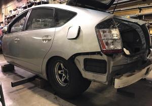 В США сделают Toyota Prius с 1000-сильным мотором Hellcat