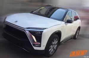 Появились фото серийной версии электрокроссовера Nio ES8, который будет конкурировать с Tesla Model X