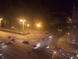 В Минске на проспекте Независимости машина скорой столкнулась с байкером