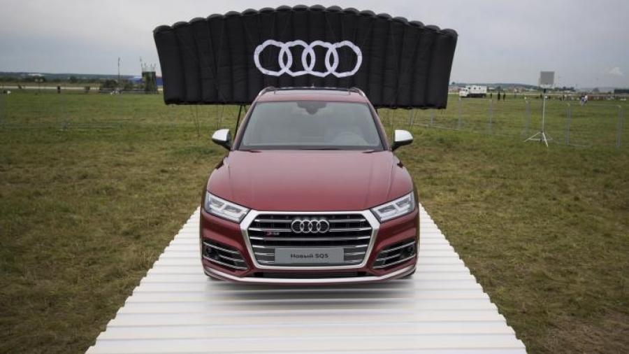 Audi представила в России «заряженные» модели RS 5 Coupe и SQ5