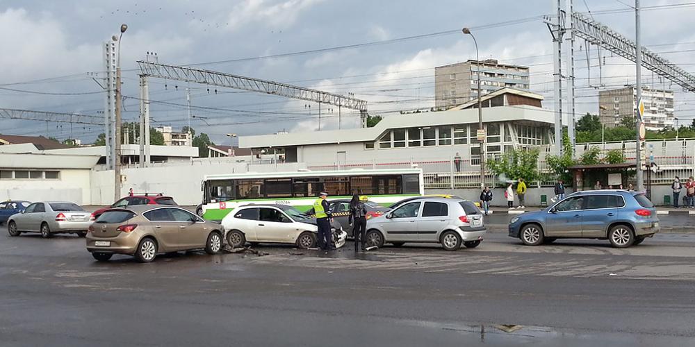 В Москве по европротоколу была оформлена каждая шестая авария