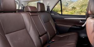 Toyota представила новый внедорожник Fortuner для России